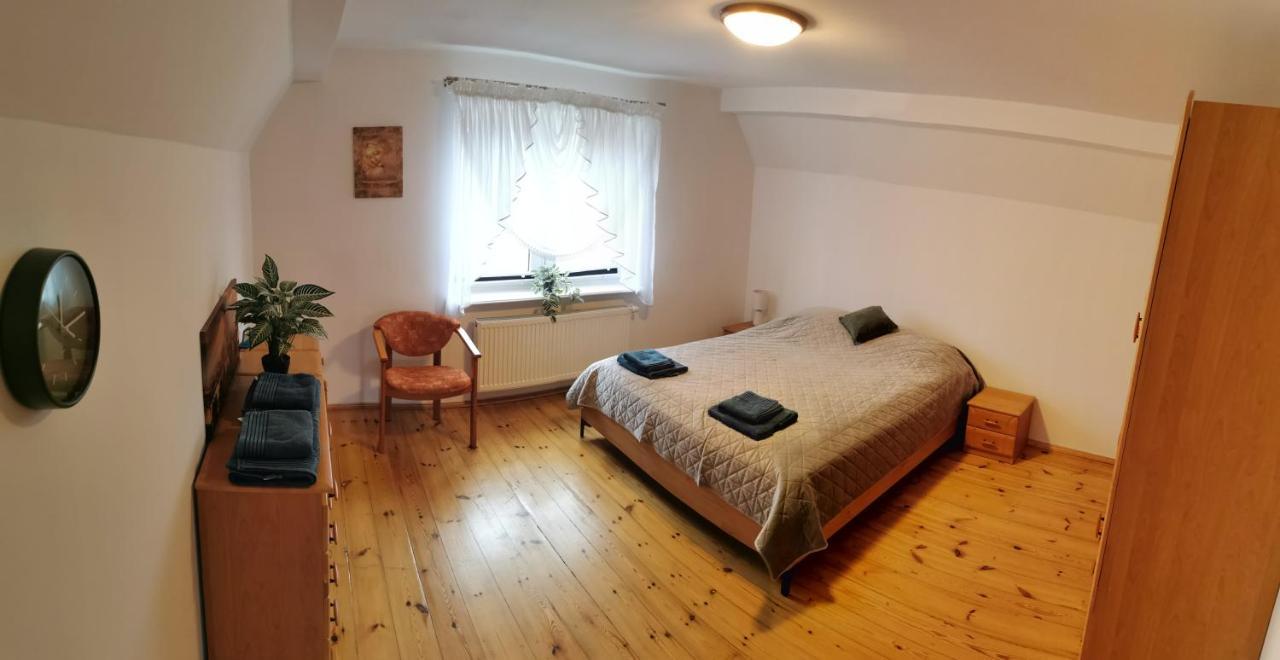 Villa Dom Na Zachodzie Szczecinek Exterior foto